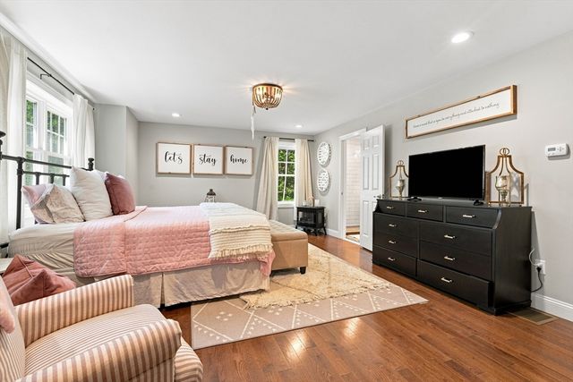 51 Barton Ave, Belchertown, MA 01007