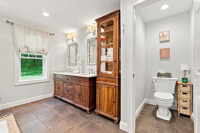 51 Barton Ave, Belchertown, MA 01007