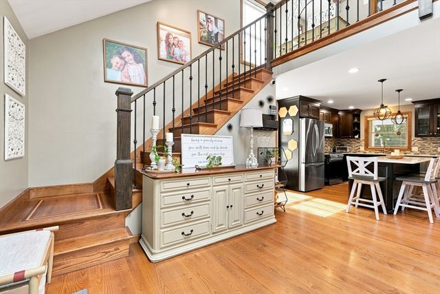 51 Barton Ave, Belchertown, MA 01007
