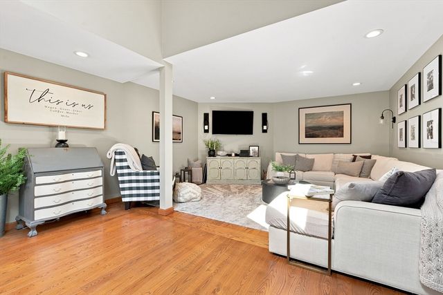 51 Barton Ave, Belchertown, MA 01007