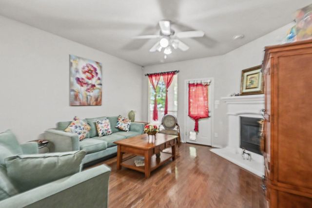 2204 Priscella Drive, Fort Worth, TX 76131