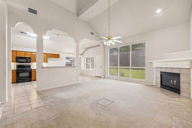 553 Renee Lane, Desoto, TX 75115