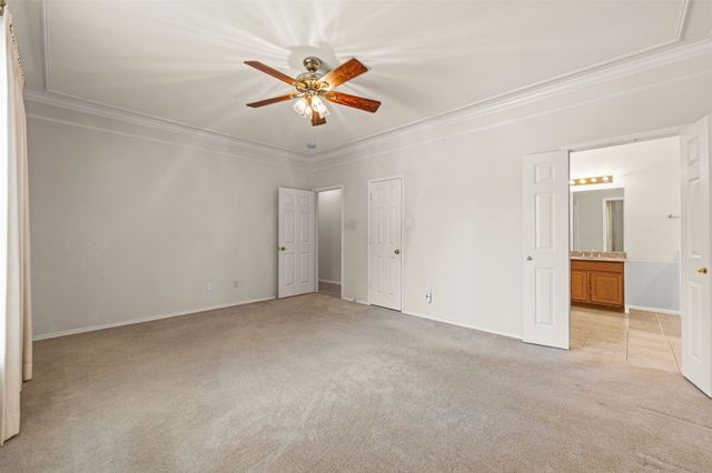 553 Renee Lane, Desoto, TX 75115