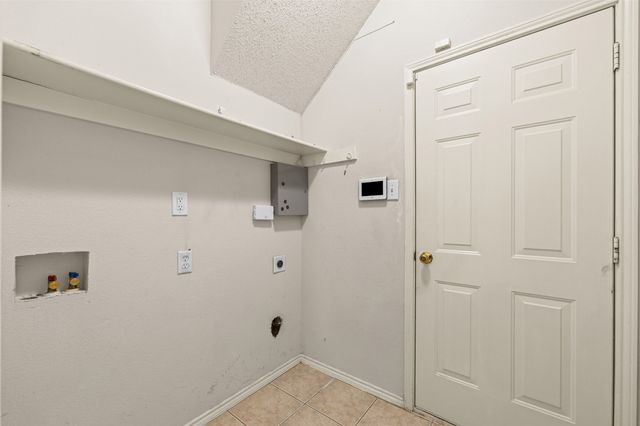 553 Renee Lane, Desoto, TX 75115