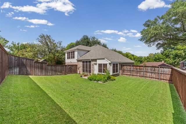 553 Renee Lane, Desoto, TX 75115