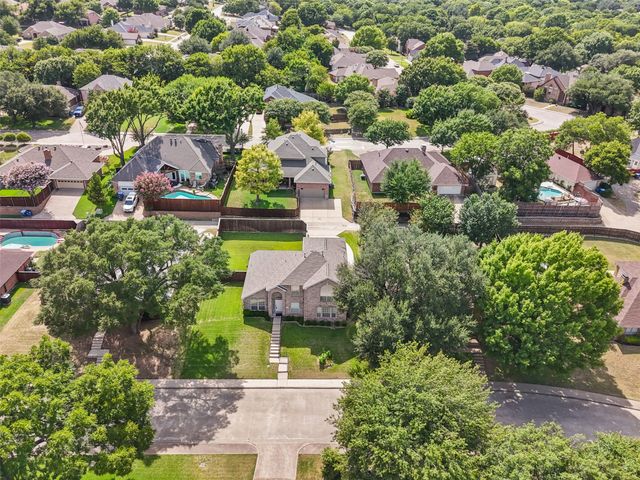 553 Renee Lane, Desoto, TX 75115