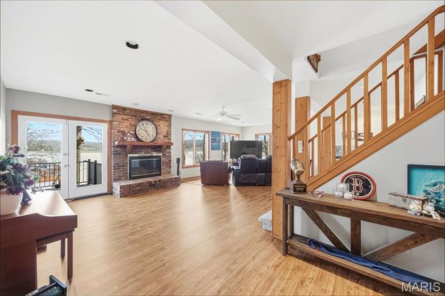 10112 Lake Ridge Court, Hillsboro, MO 63050