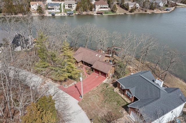 10112 Lake Ridge Court, Hillsboro, MO 63050