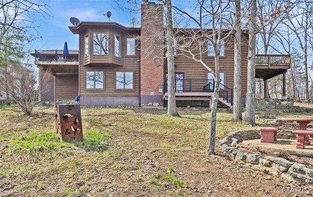 10112 Lake Ridge Court, Hillsboro, MO 63050