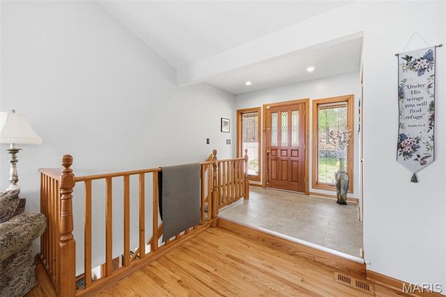 10112 Lake Ridge Court, Hillsboro, MO 63050