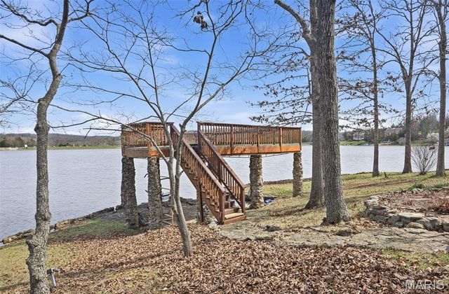 10112 Lake Ridge Court, Hillsboro, MO 63050