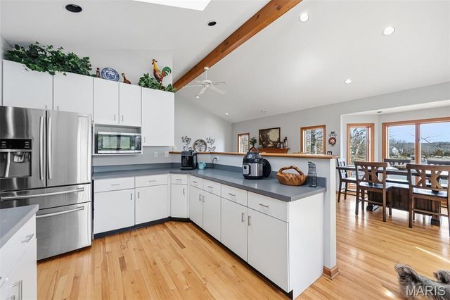 10112 Lake Ridge Court, Hillsboro, MO 63050