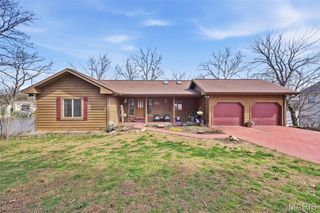 10112 Lake Ridge Court, Hillsboro, MO 63050