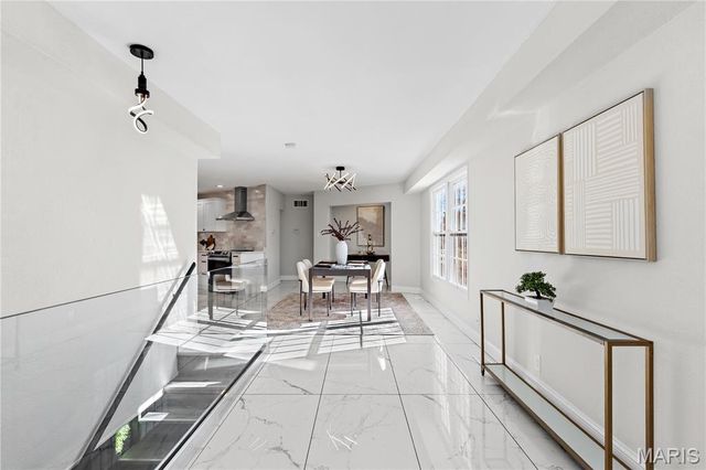 7906 Elinor Avenue, St Louis, MO 63117