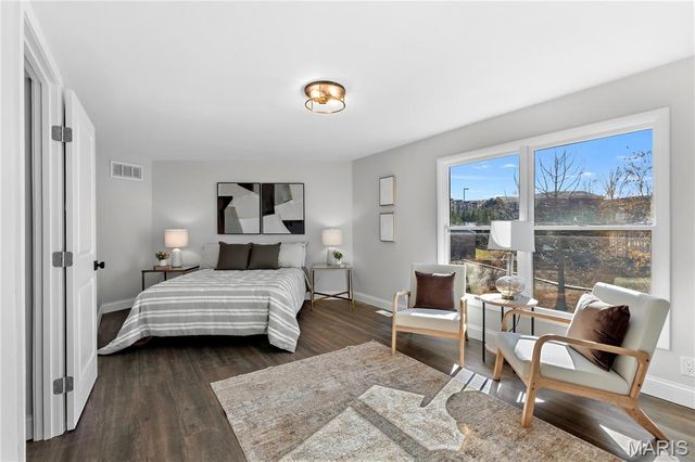 7906 Elinor Avenue, St Louis, MO 63117