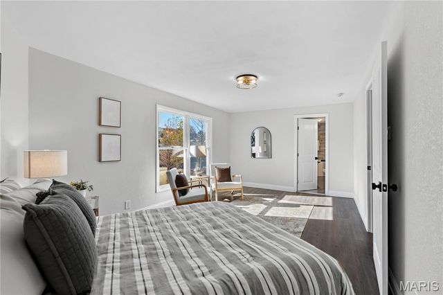 7906 Elinor Avenue, St Louis, MO 63117