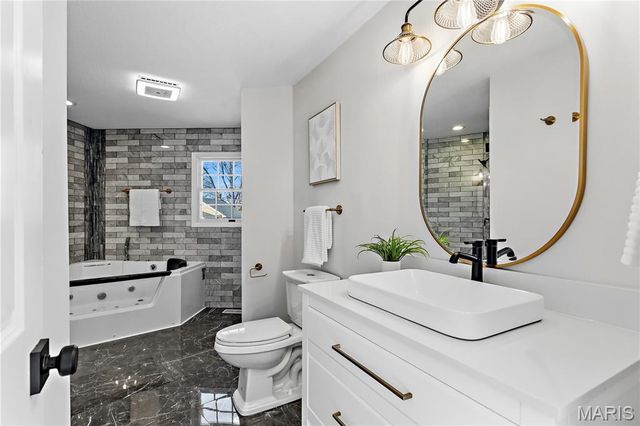 7906 Elinor Avenue, St Louis, MO 63117