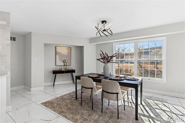 7906 Elinor Avenue, St Louis, MO 63117