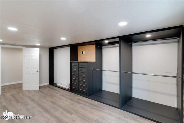 1120 Ermine Street, Anchorage, AK 99504