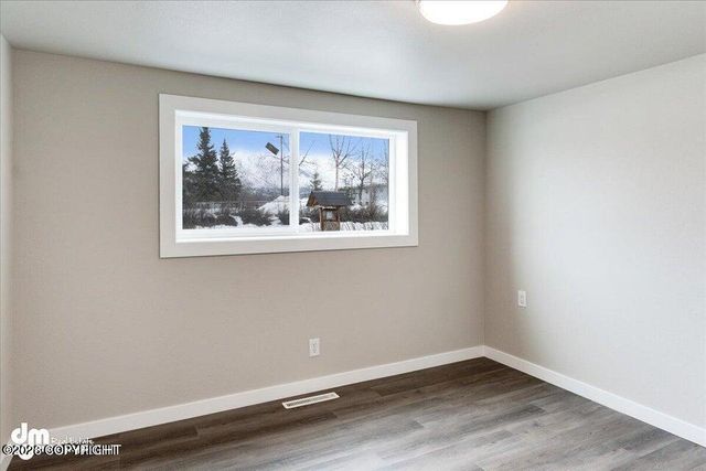 1120 Ermine Street, Anchorage, AK 99504