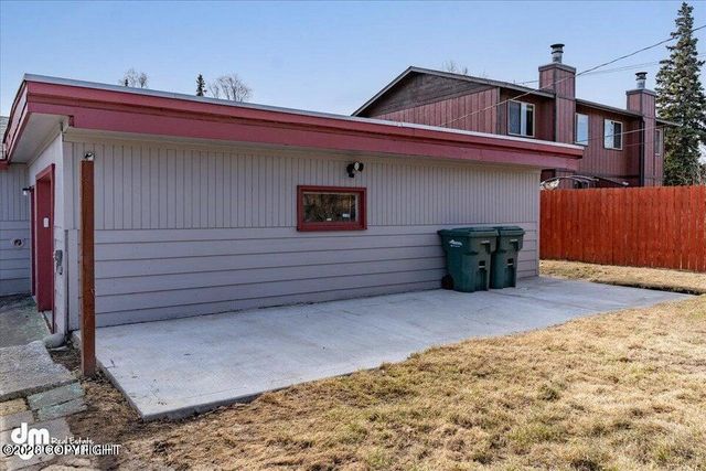 1120 Ermine Street, Anchorage, AK 99504