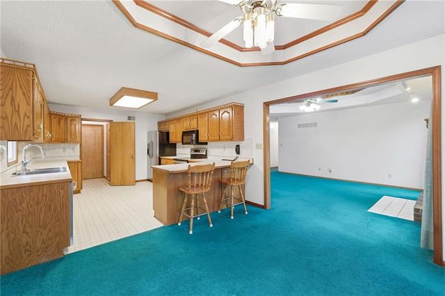 10604 E 240th Street, Peculiar, MO 64078