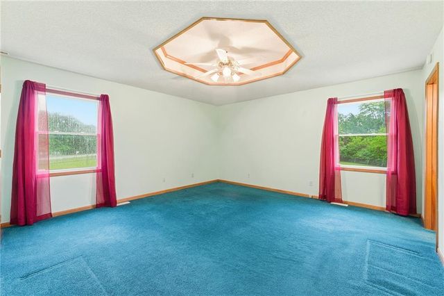 10604 E 240th Street, Peculiar, MO 64078
