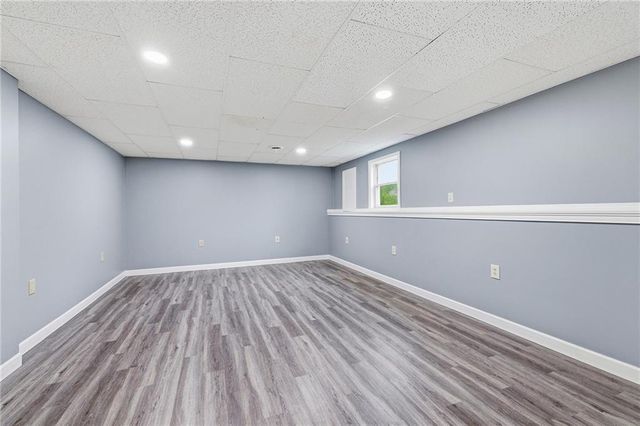 10604 E 240th Street, Peculiar, MO 64078