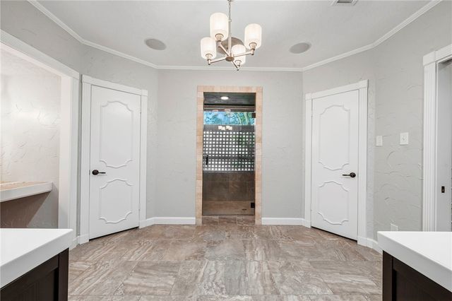 10636 N Dowling Rd, College Station, TX 77845