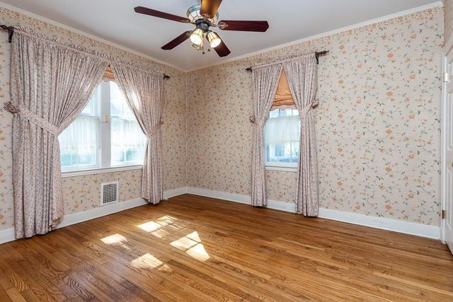 8643 POPLAR PIKE, Memphis, TN 38138