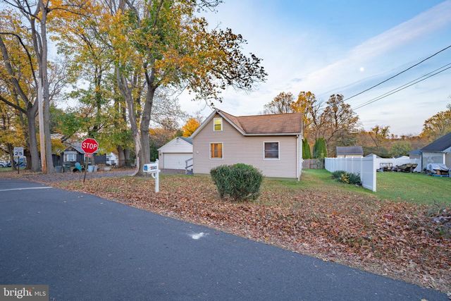 2043 OAKFORD AVE, Feasterville Trevose, PA 19053