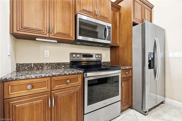 4228 SW 23rd PL, Cape Coral, FL 33914