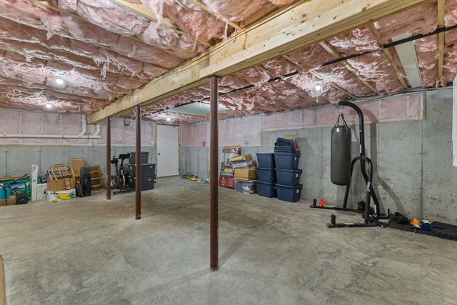 57 Martin St B, Millbury, MA 01527