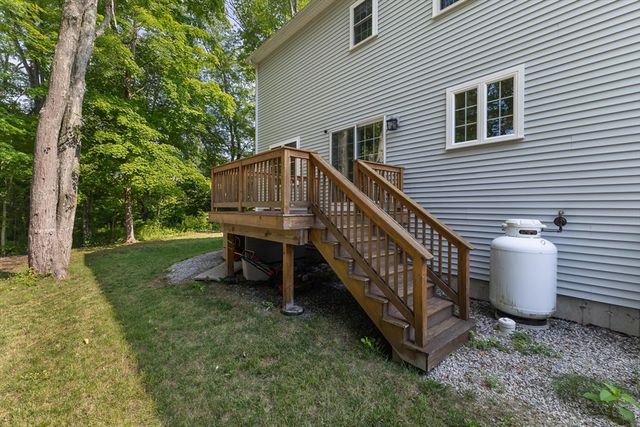 57 Martin St B, Millbury, MA 01527