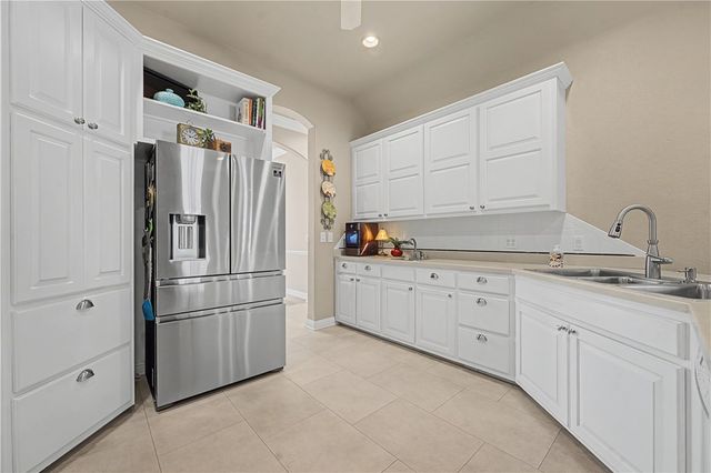 6398 Wrens Nest Cove, Springdale, AR 72762