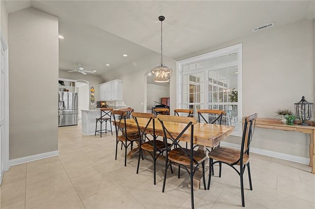 6398 Wrens Nest Cove, Springdale, AR 72762