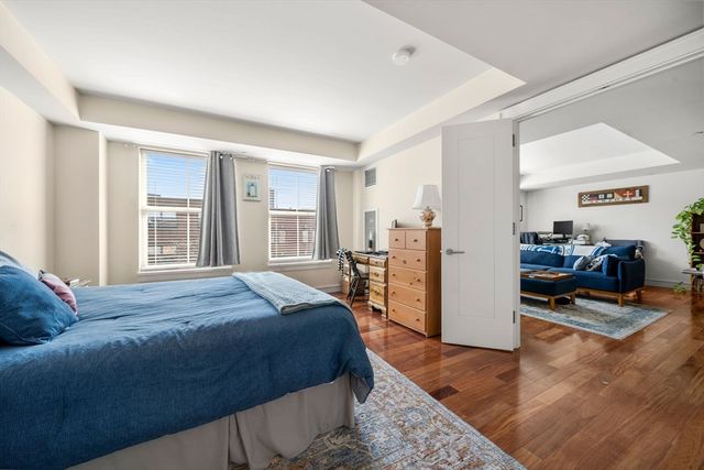 2 Battery Wharf 2501, Boston, MA 02110