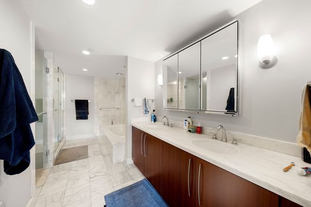 2 Battery Wharf 2501, Boston, MA 02110