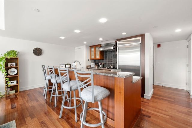 2 Battery Wharf 2501, Boston, MA 02110