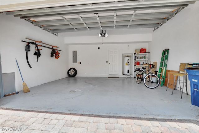 9820 Healthpark CIR 101, Fort Myers, FL 33908