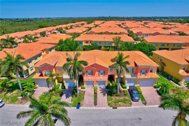 9820 Healthpark CIR 101, Fort Myers, FL 33908