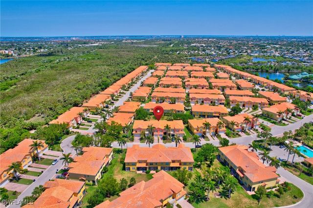 9820 Healthpark CIR 101, Fort Myers, FL 33908