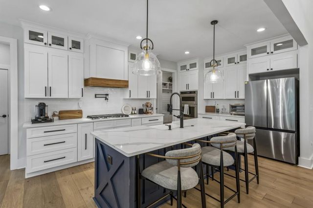 224 Autumn Brook Drive, Canton, GA 30115