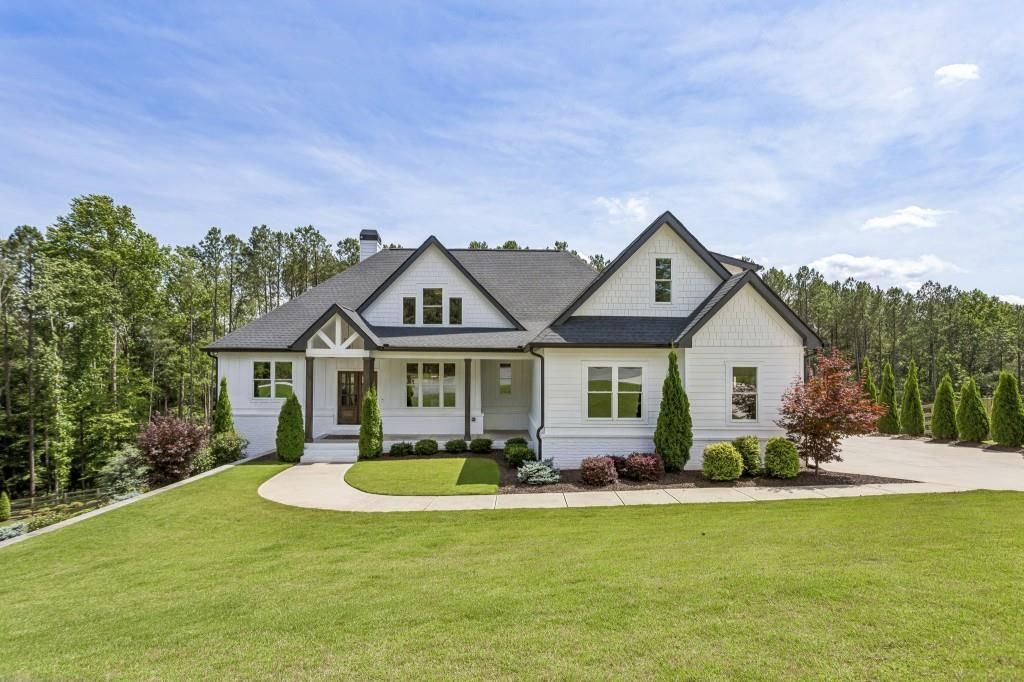 224 Autumn Brook Drive, Canton, GA 30115