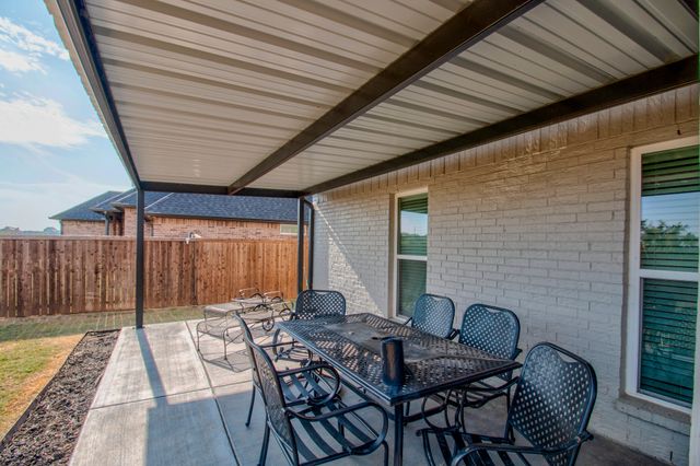 512 Austin Street, Callisburg, TX 76240