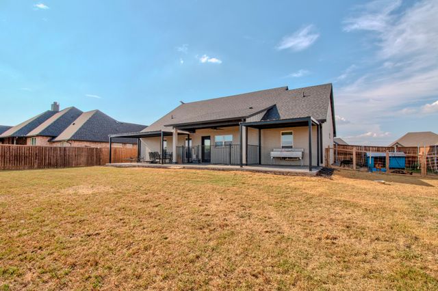 512 Austin Street, Callisburg, TX 76240