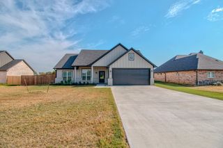 512 Austin Street, Callisburg, TX 76240