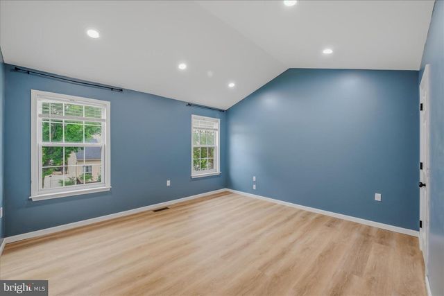 131 NORTHWINDS DR, Charles Town, WV 25414