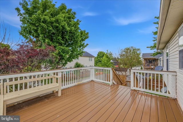 131 NORTHWINDS DR, Charles Town, WV 25414
