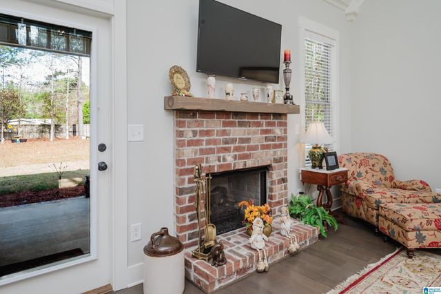 100 GLENSTONE DRIVE, Columbiana, AL 35051